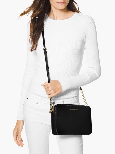 michael kors saffiano crossbody bag black